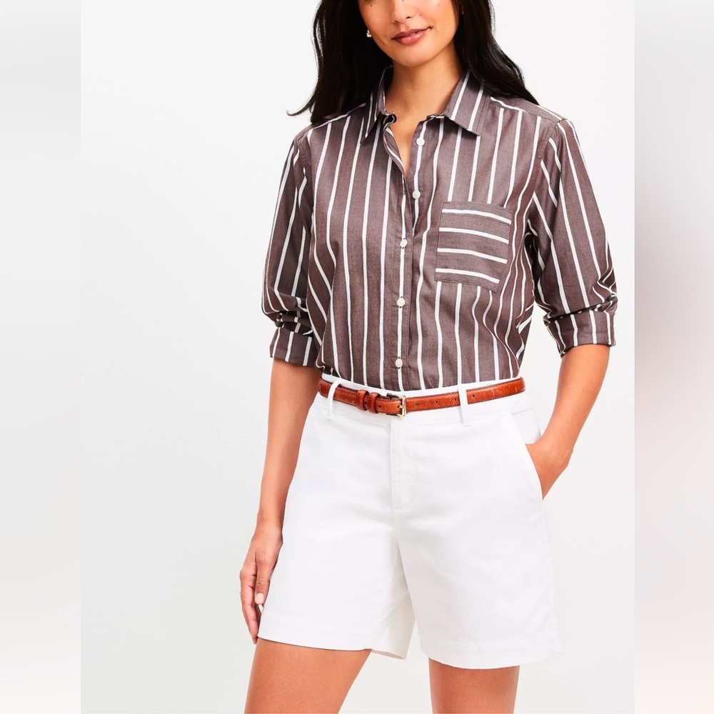 Bundle of 2! Loft The Monroe 6” Short. White and Tan. Size 12